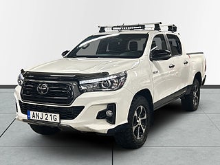 Toyota Hilux Dubbelhytt 2.4 AWD MOMS/Kamera/Drag/D&M-värmare/LEDramp