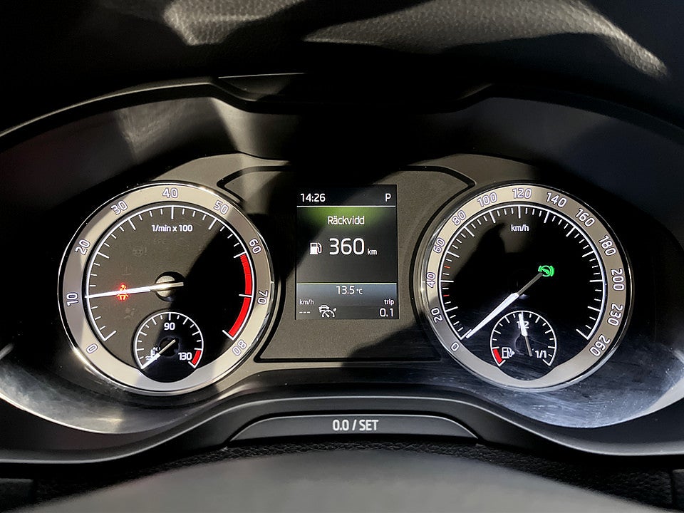 Bild på Skoda Karoq Style 1.0 TSI Aut WEBASTO DRAG 115hk