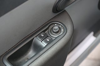 Halvkombi Renault Clio 11 av 23