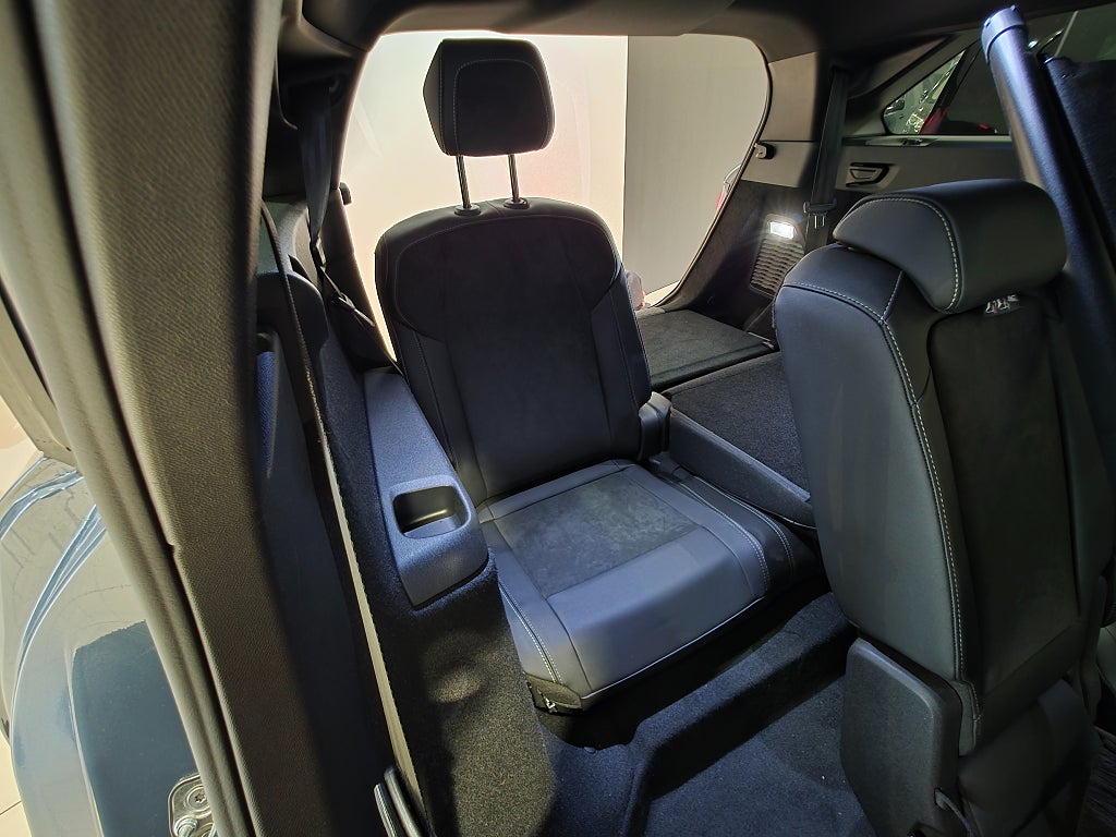 Bild på Peugeot E-5008 GT 214hk Aut - 7-SITS,B-KAMERA,DRAG