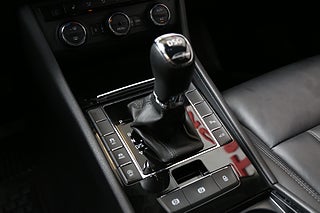 Kombi Skoda Superb 18 av 27