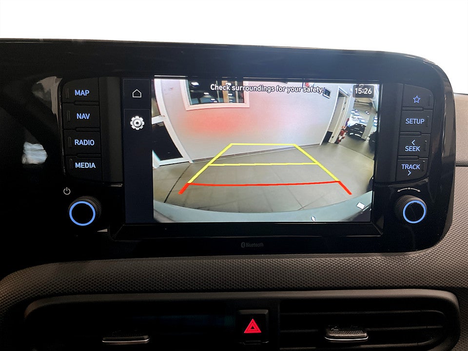 Bild på Hyundai i10 Essential 1.0 MPi 67hk AMT Aut B-KAMERA RATTVÄRME