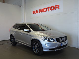 SUV Volvo XC60 3 av 24