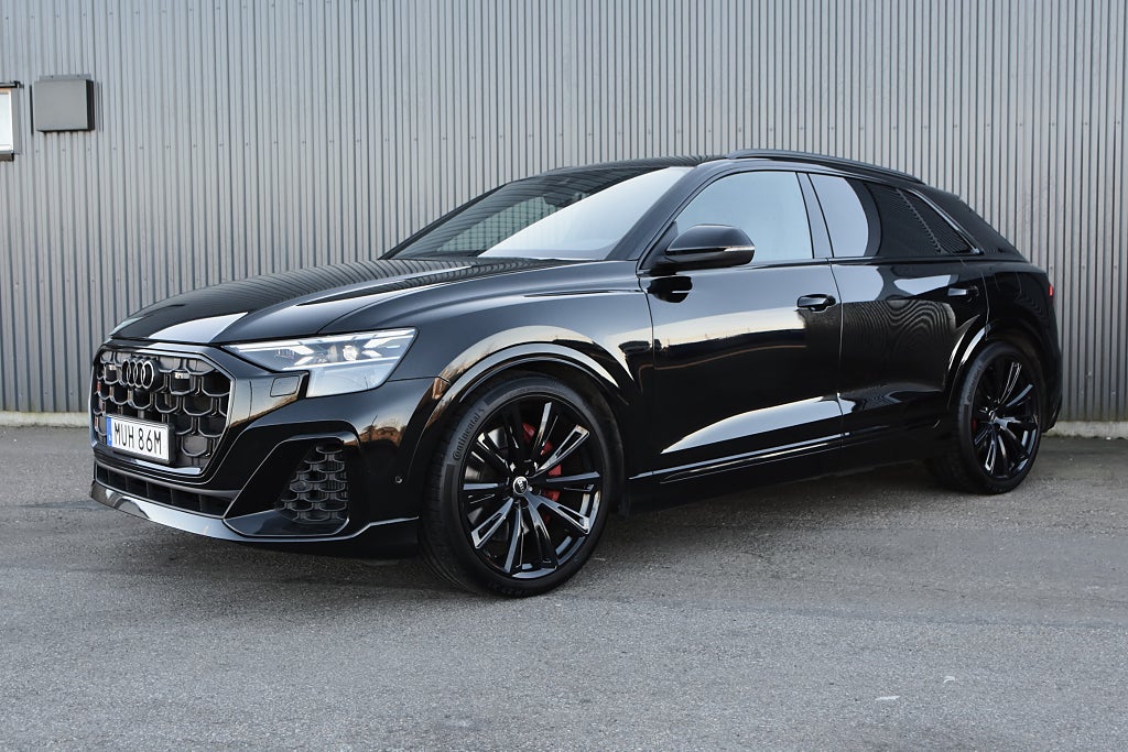 Audi Q8 60 TFSI e quattro S Line / B&O Pano 360° Moms 23" 