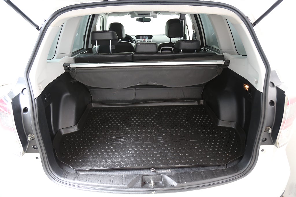 Subaru Forester 2,0i 150hk XL AWD Aut Kamera Motorv Dragkrok 2019