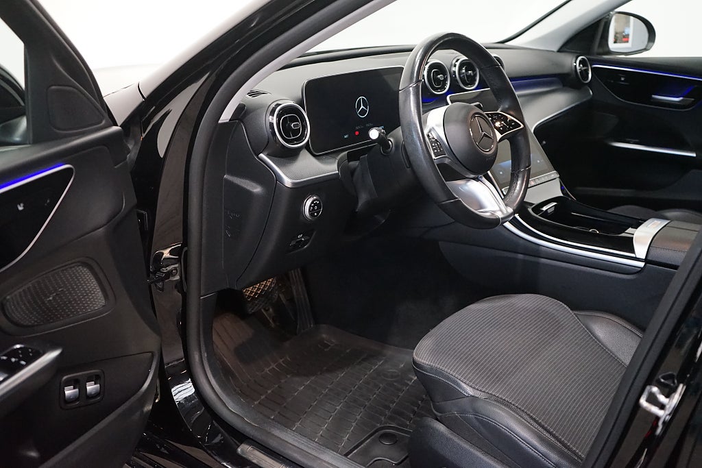 Mercedes-Benz C 300 T e 9G-T Avantgarde B-kamera Navi 313hk