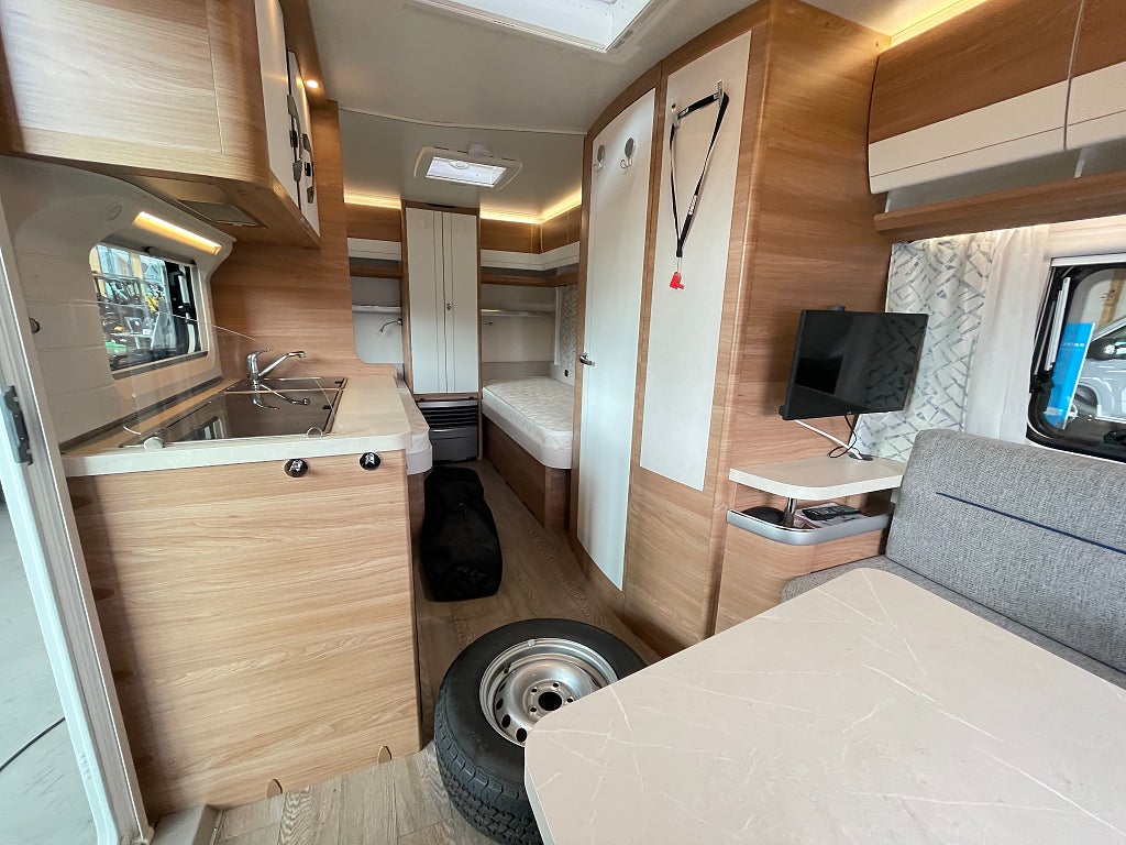 Hobby 460 LU De Luxe / Köp nu – hämta till våren! - Hobby