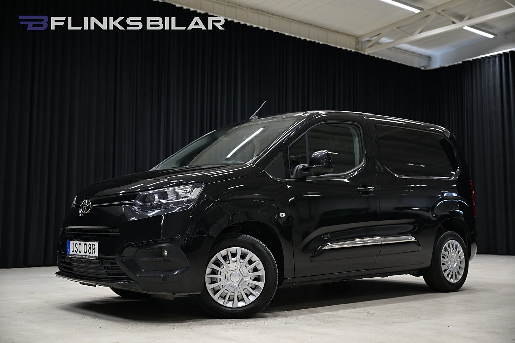 Toyota ProAce City 130HK Automat Värmare GPS Backkamera Moms