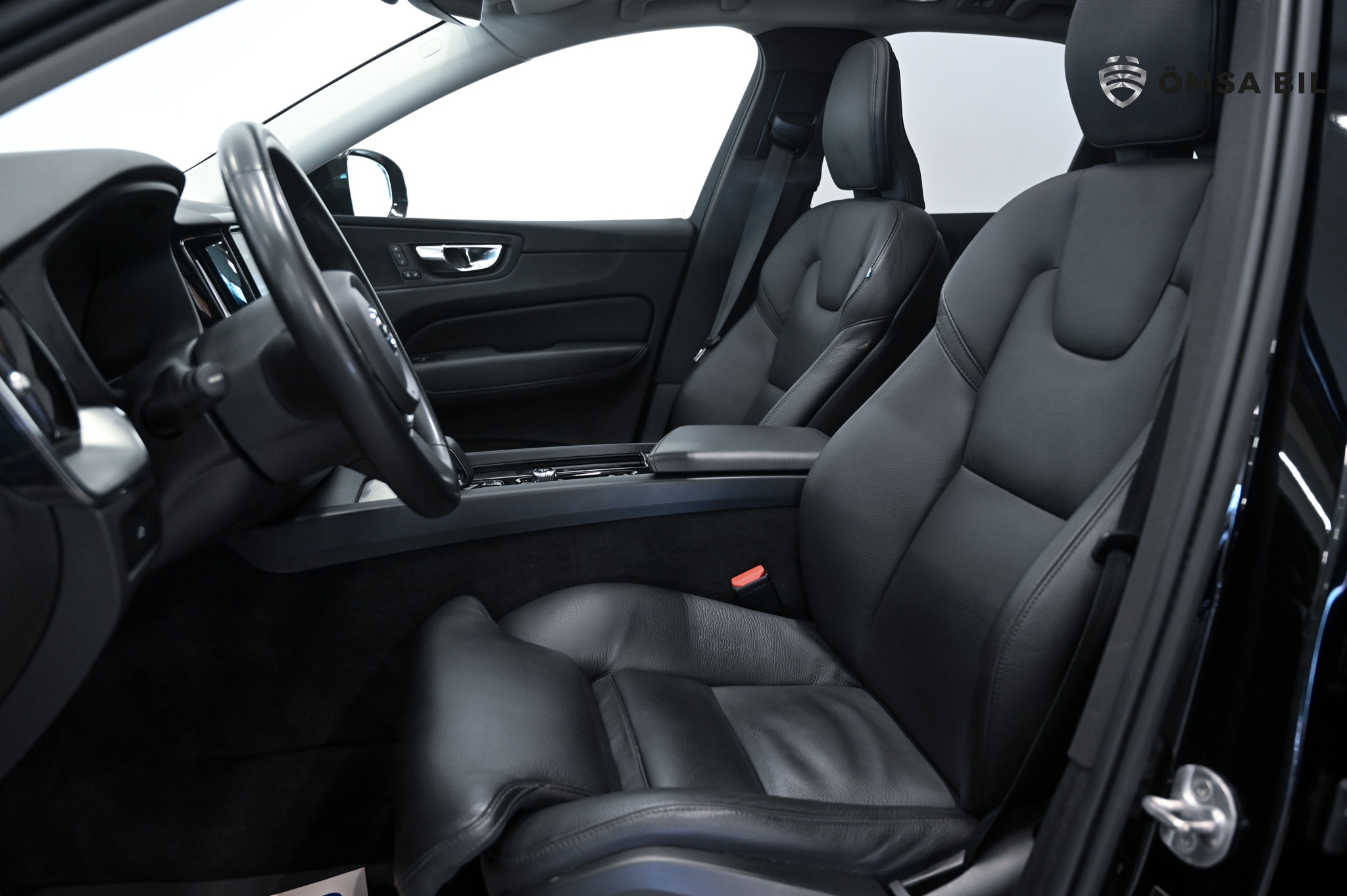 Volvo XC60 2023, bild 6/10