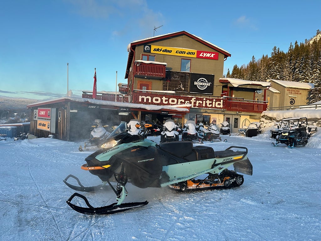 Ski-Doo Expedition Xtreme 850 E-Tec -24 *Moms 