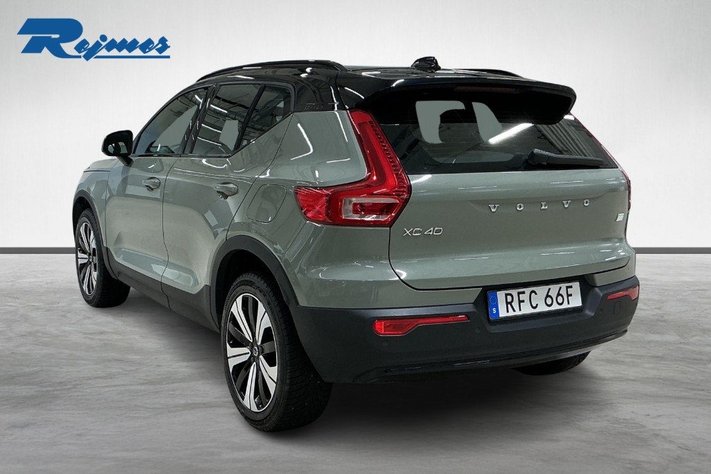 Volvo XC40 Core 2023, bild 2/10