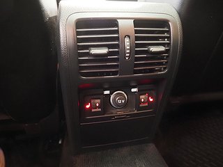 Kombi Volkswagen Passat 15 av 25
