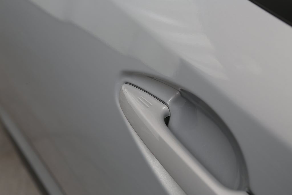 Subaru Forester e-Boxer Limited | Moms 2025