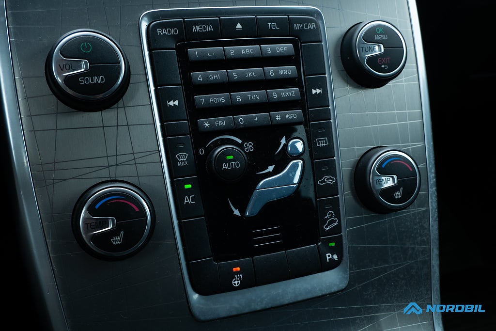 Volvo XC70