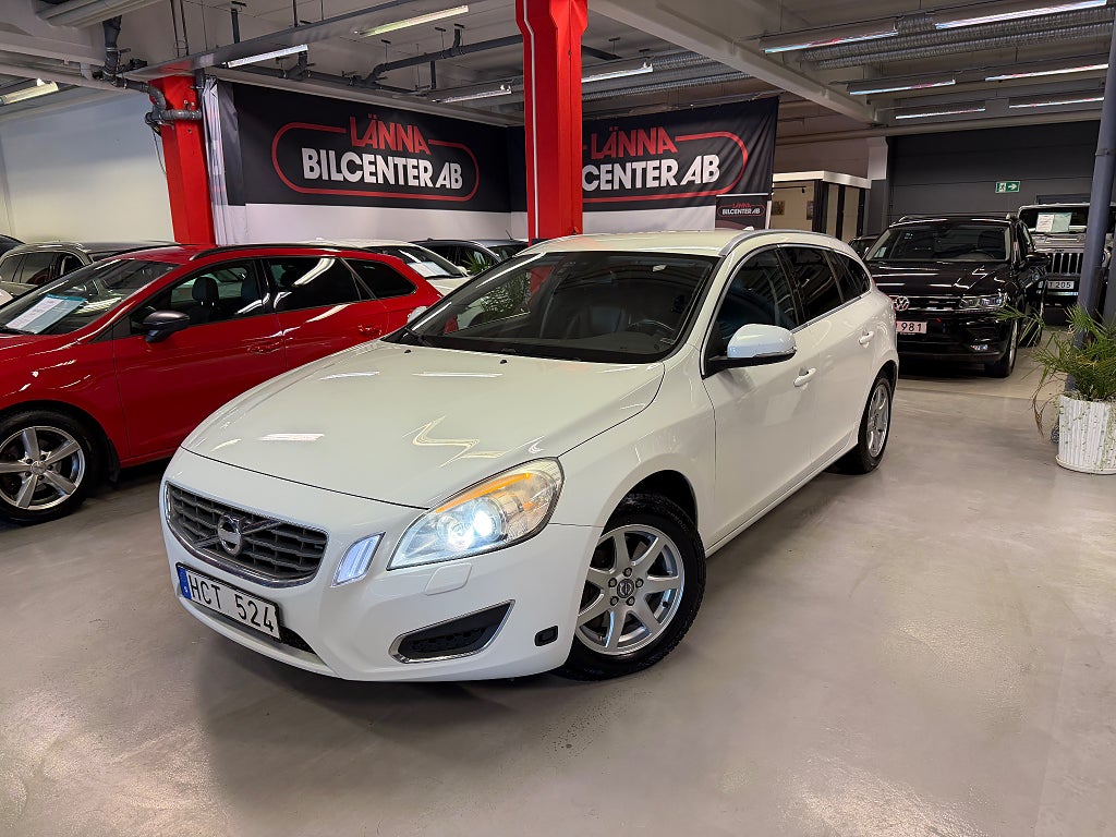 Volvo V60 D5 AWD Aut Drag PDC Summum Kamrem bytt Nyservad SoV