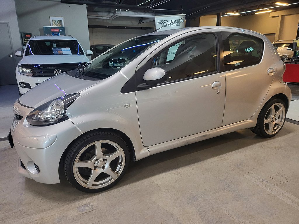 Toyota Aygo 5-dörrar 1.0 VVT-i MultiMode Euro 5