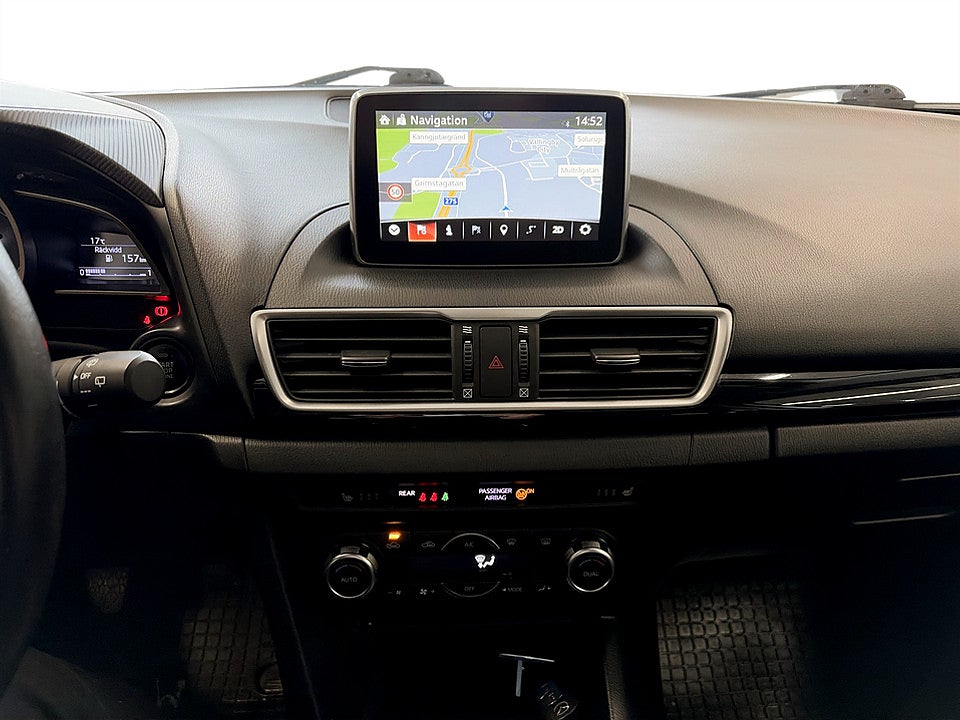 Bild på Mazda 3 Sport 2.0 Skyactive-G 120hk Aut BACKSENSORER NAVI