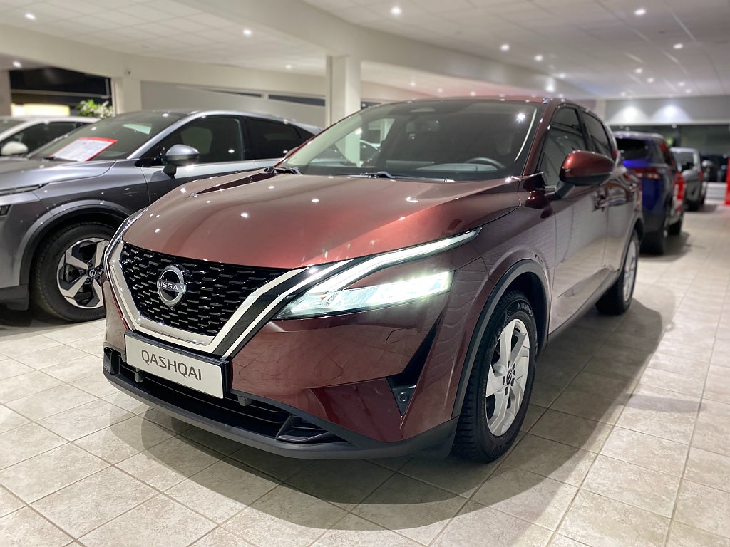 Nissan Qashqai 1.3 DIG-T XTRONIC N-Connecta Vinterhjul dubb