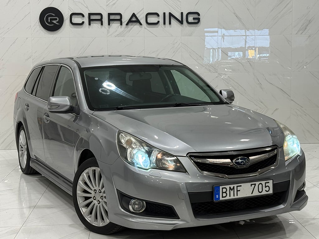 Subaru Legacy Wagon 2.5 4WD Lineartronic|Dragkrok|
