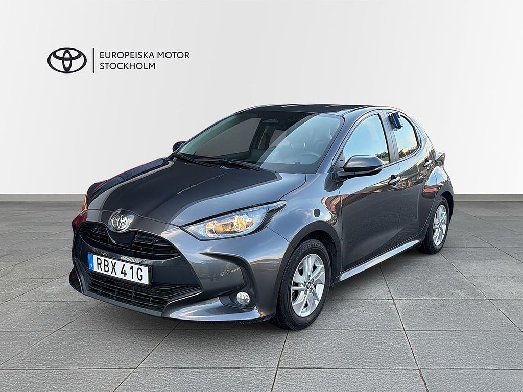 Toyota Yaris 1,5 HYBRID ACTIVE KOMFORTPAKET V-hjul P-Sensor