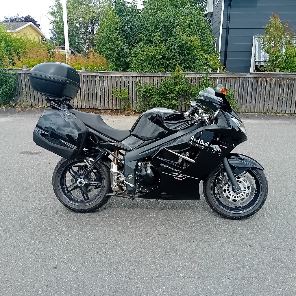 Triumph Sprint // Bra skick !