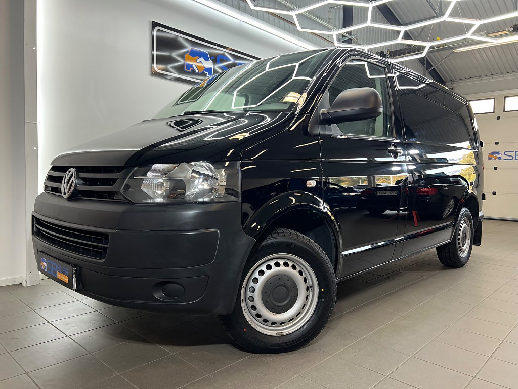 Volkswagen Transporter T30 2.0 TDI Manuell, 102hk Dragkrok