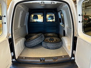 Volkswagen Caddy Skåpbil 1.6 TDI 75hk Drag/D-värm/SoV-Hjul