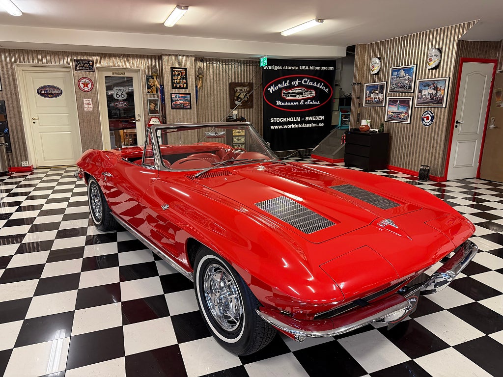 Chevrolet Corvette 327 Cab -63