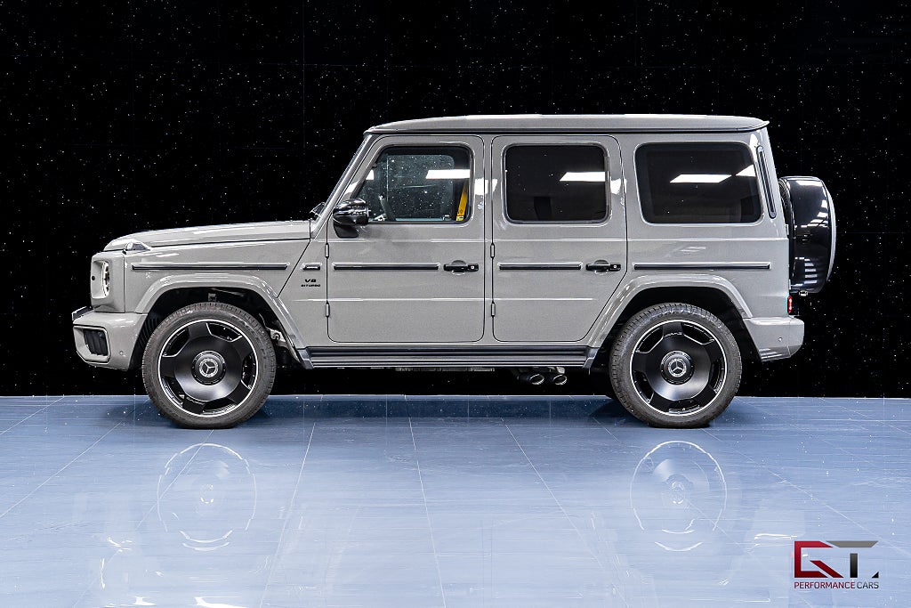 Mercedes-Benz G63 AMG FACELIFT MOMS Nardo A22 Monoblock Kolfiber Massage
