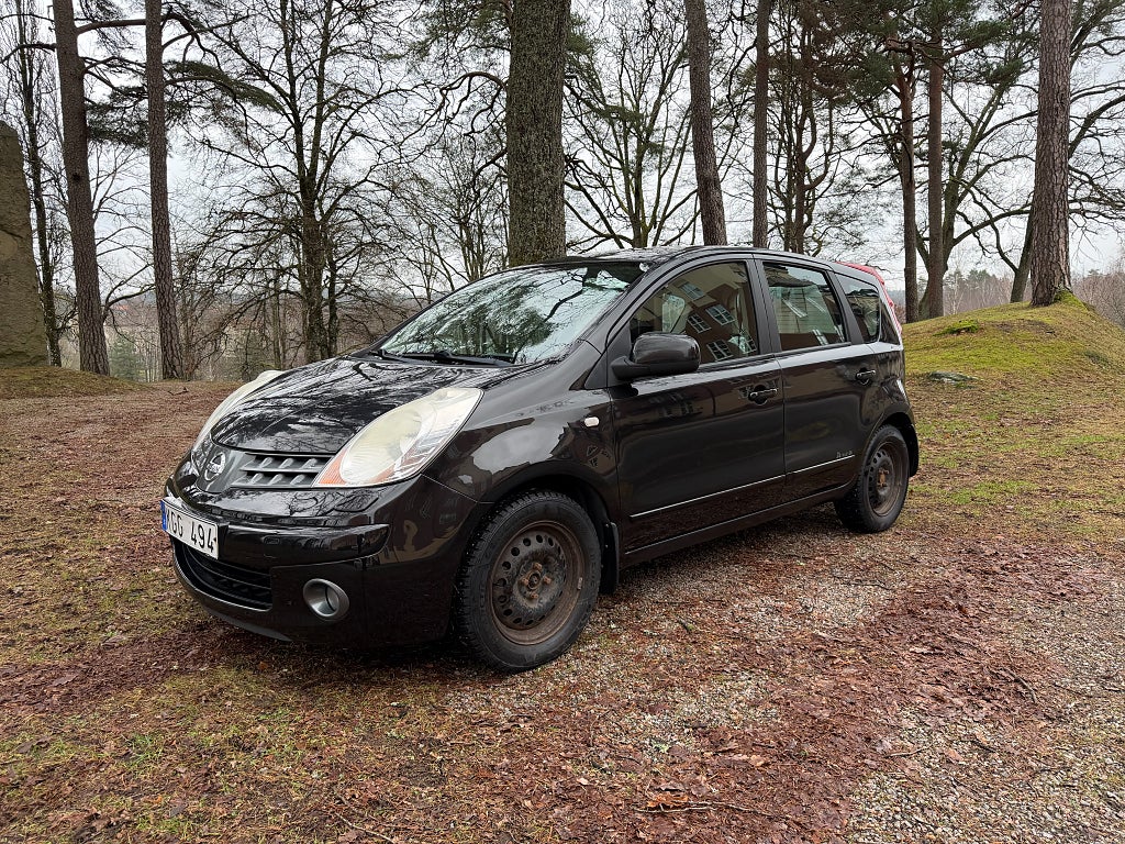 Nissan Note 1.6 110Hk  Acenta / V-hjul 