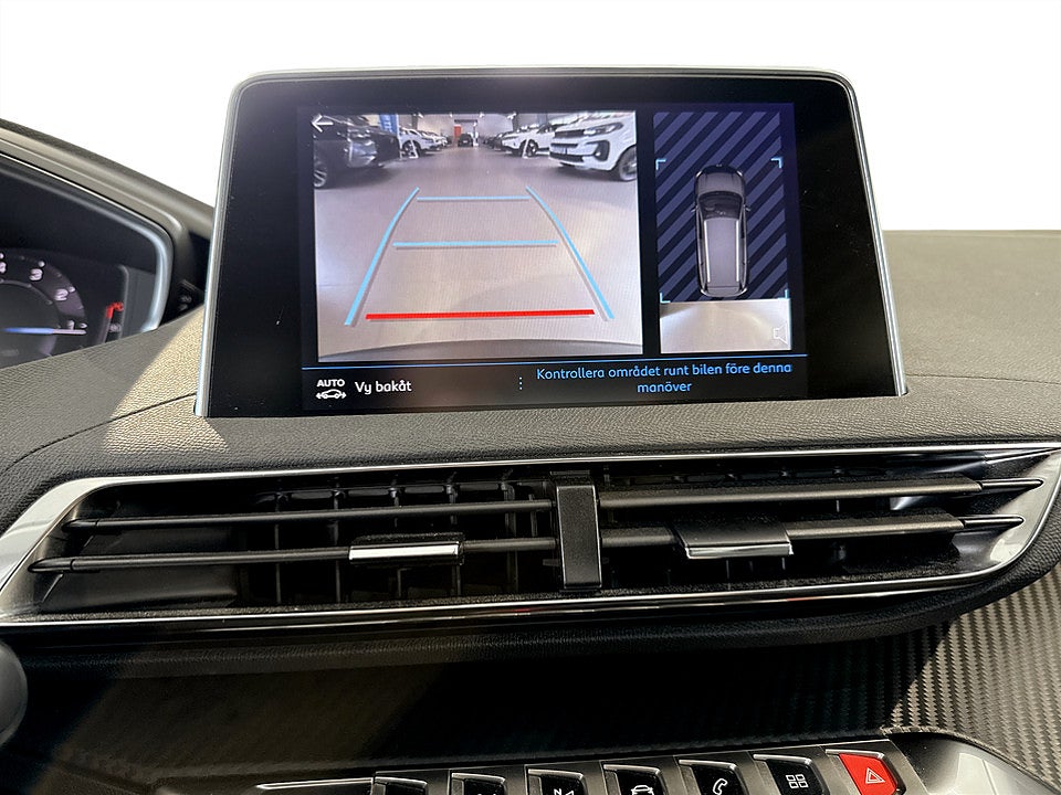 Bild på Peugeot 5008 Active Pack 1.2 PT 130hk 7-SITS B-KAMERA CARPLAY