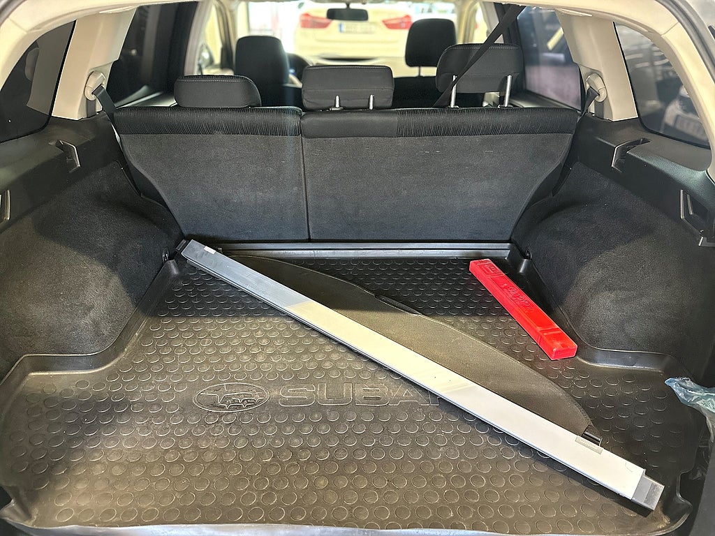 Subaru Outback 2.0 4WD Lineartronic/DRAG/GLASTAK/MOTOR & KUPE VÄRMARE