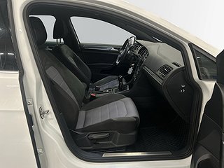 Volkswagen Golf Sportscombi 2.0 AWD R-Line S&V-hjul/Värmare