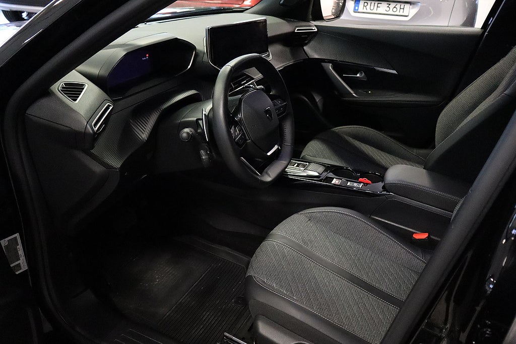 Bild på Peugeot 2008 Allure Pack 1.2 PT 130hk Aut - EN ÄGARE