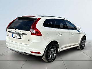 Volvo XC60 D4 AWD Ocean Race 1Ägare/S&V-däck/M-värm/Sensorer/Skinn – bild 6