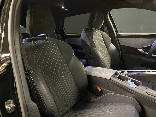 Bild på Peugeot 5008 GT HYBRID 136hk AUT - 7-SITS, ALCANTARA