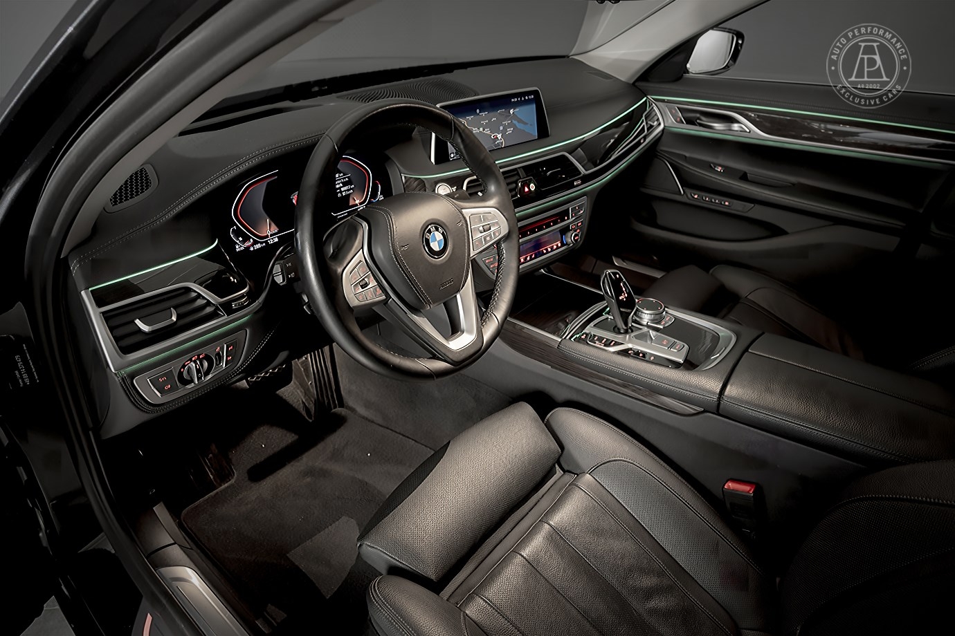 BMW 730 2020, photo 7/10