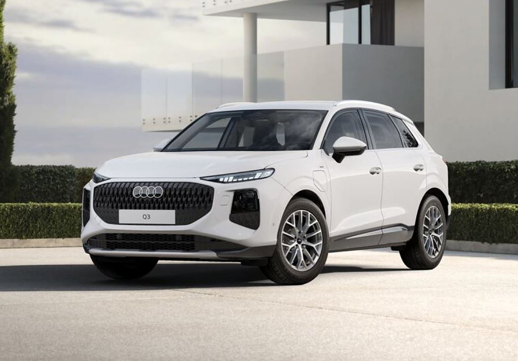 Audi Q3 200kW e-hybrid *Privatleasingkampanj* 4995 sek/månad