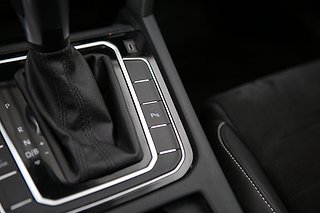 Kombi Volkswagen Passat 12 av 21