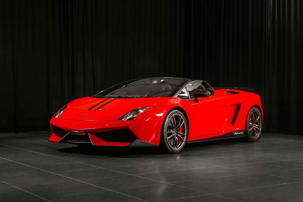 Gallery image 1 of 28