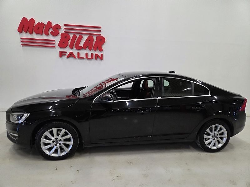 Volvo S60 D2 Manuell Momentum 120 Hk
