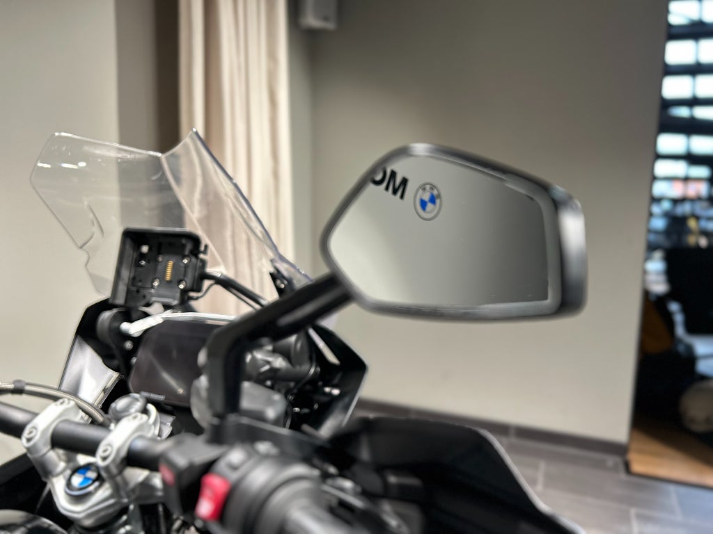 BMW R1250GS /3,45%/ Akrapovic / Sidoväskor