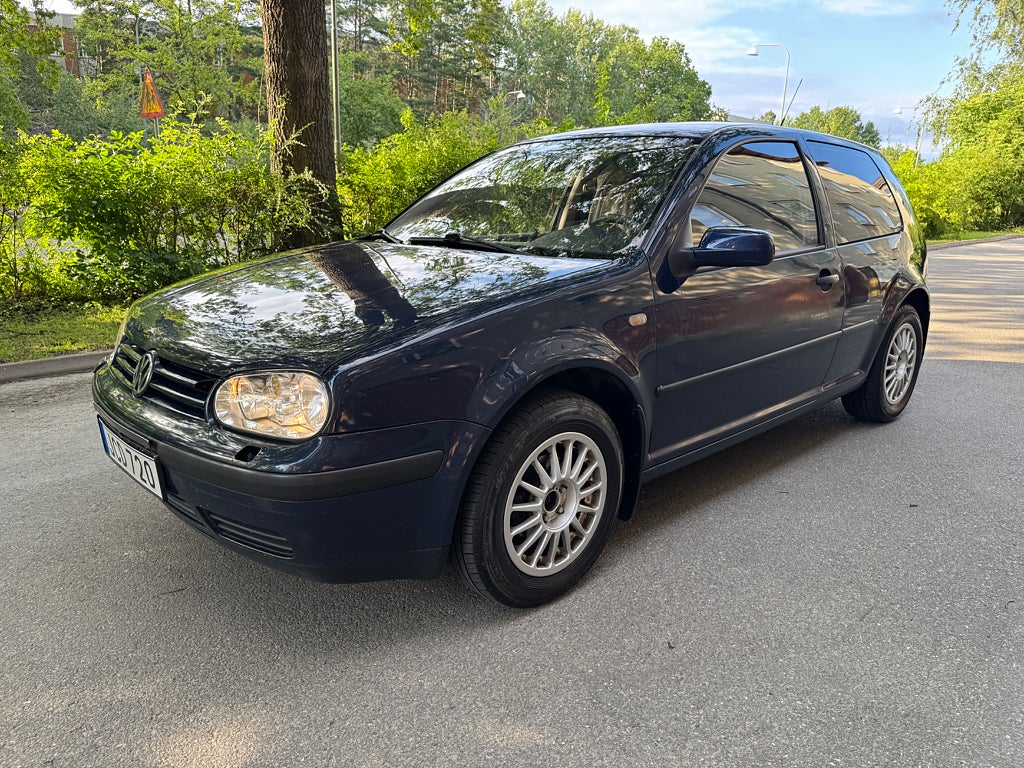 Volkswagen Golf 3-dörrar 1.6 Trendline