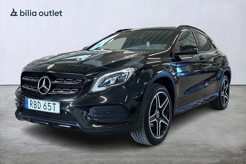 Mercedes-Benz GLA 200 7G-DCT AMG 156hk Panorama Drag Carplay Backkamera