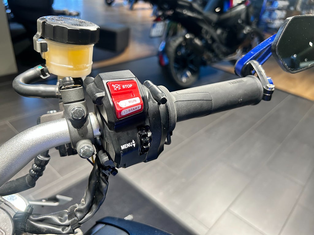 Yamaha MT-09/3,45%/Helsystem/Yoshimura/Rensad bakdel