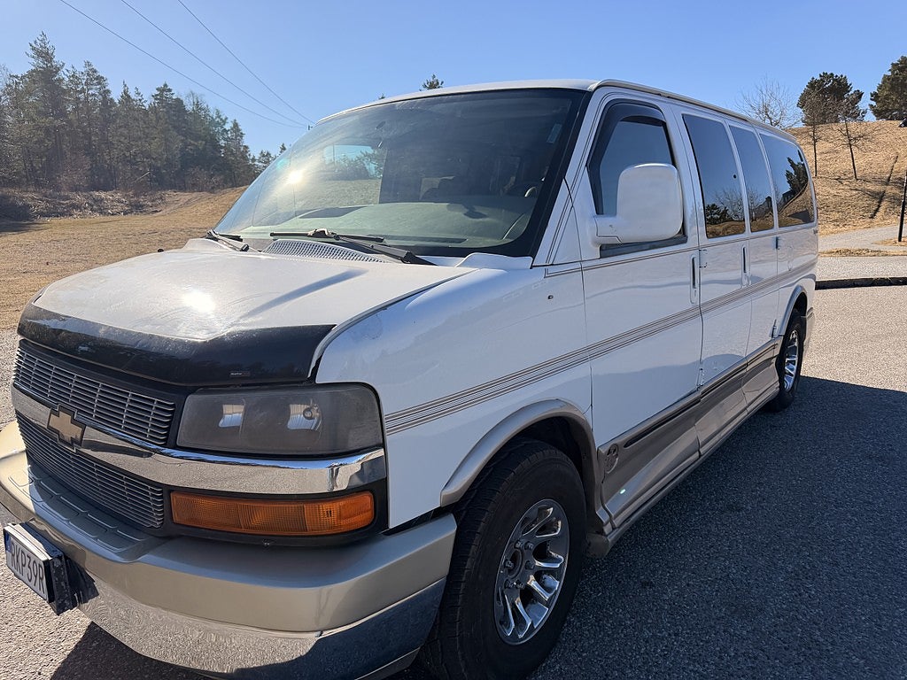 Chevrolet Express G1500 Conversion Van 5.3 V8 Hydra-Matic
