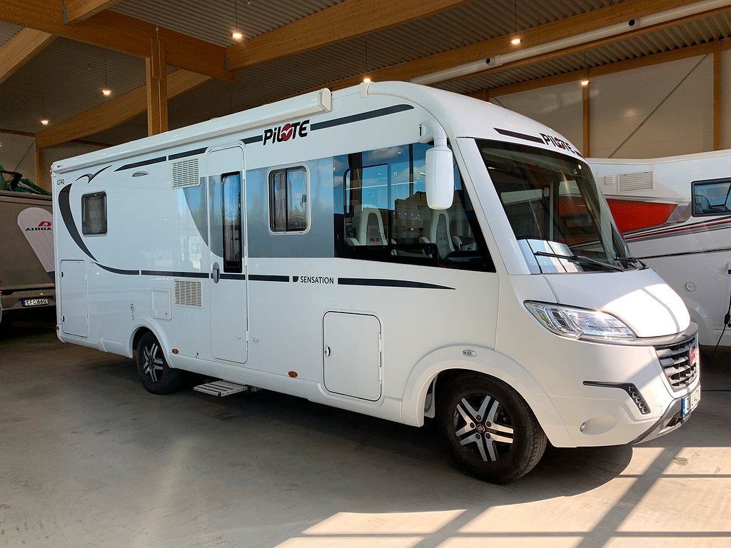 G 740 C Sensation - Pilote G 740 C Sensation / AC bodel / Drag / Solcell / ALDE