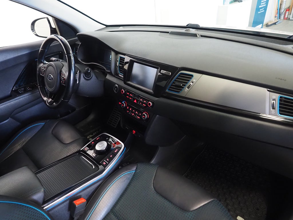 Kia Niro EV e- 64 kWh Advance Plus 204hk | Navi | Kamera | Skinn | 2019
