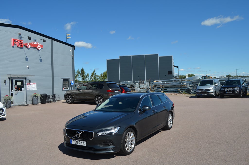 Volvo V90 D3 AWD Business 150 hk VOC Kamera Drag Euro 6