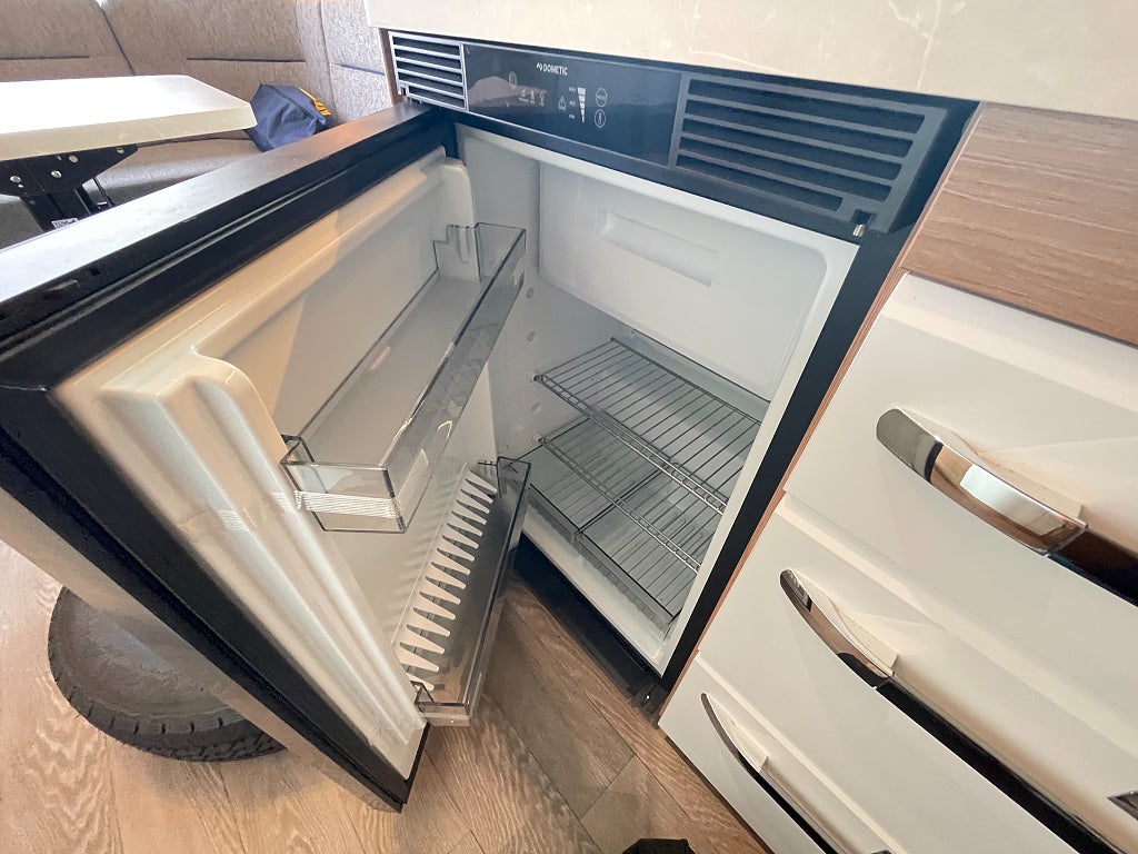 Hobby 460 LU De Luxe / Köp nu – hämta till våren! - Hobby